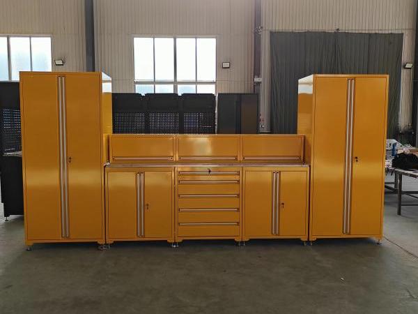 Industrija kabinetov modularnih orodij se podpira inovacija: inteligenca in personalizacija postajata novi trendi