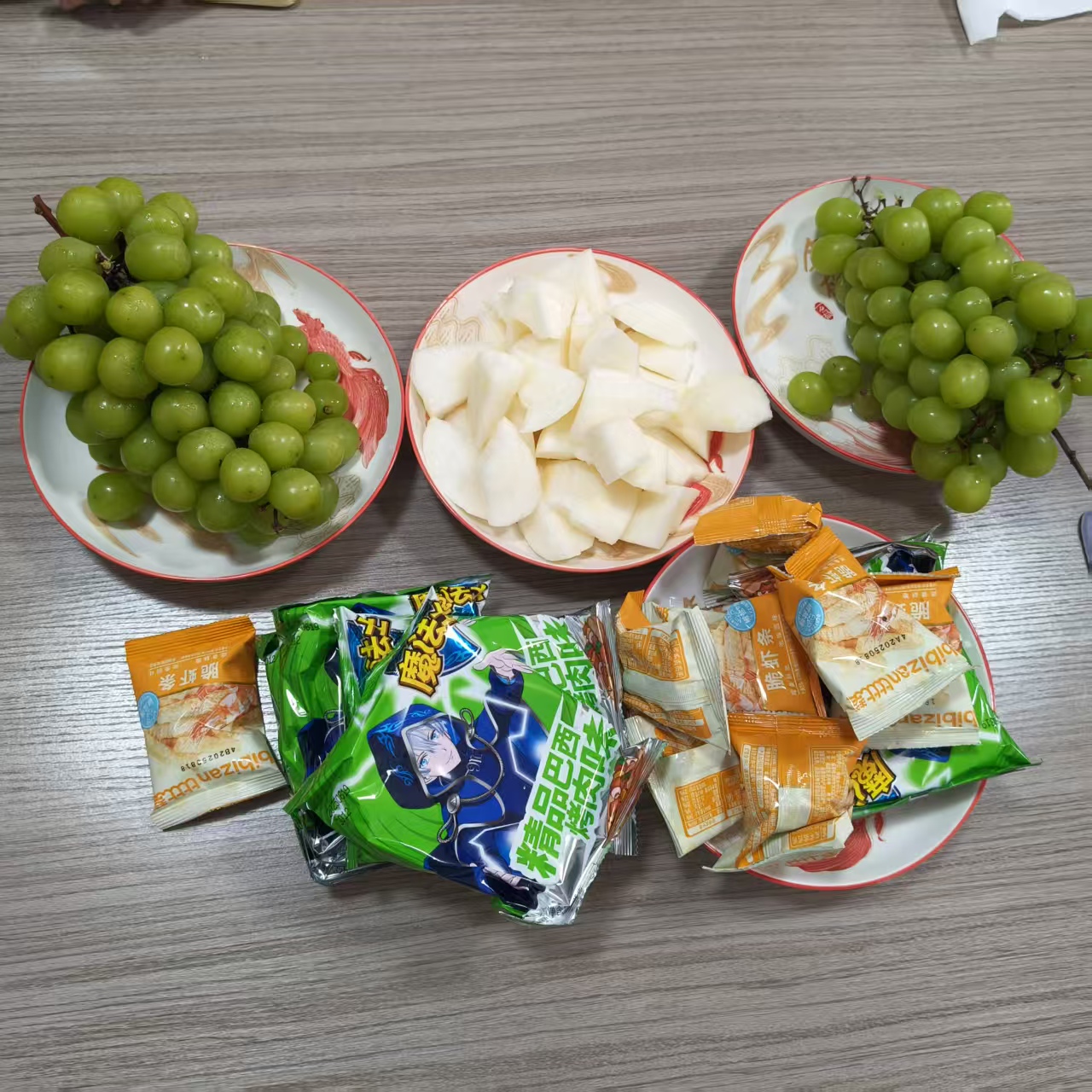 Polnjenje z našim popoldanskim odmorom za čaj